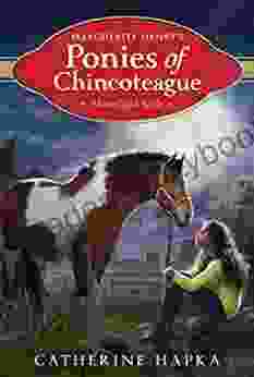 Moonlight Mile (Marguerite Henry s Ponies of Chincoteague 4)